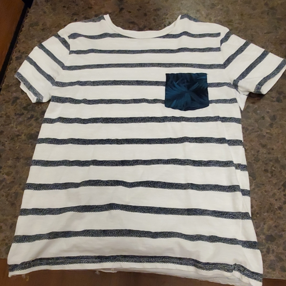 Striped tshirt